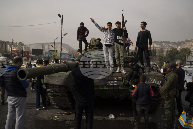 Партията "Баас" обяви прекратяване на дейността си в Сирия 