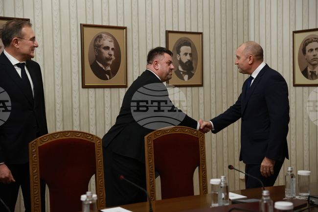 BSP - United Left Leadership Highlights Dialogue as Key to Tackling Political Instability