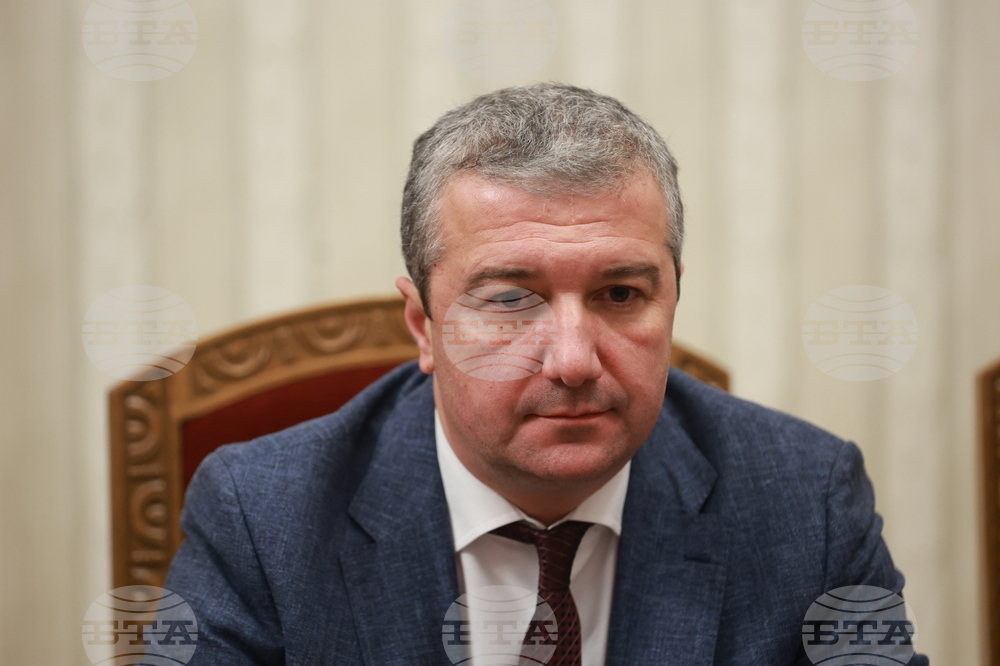 Президент - „БСП - Обединена левица" - консултации - Драгомир Стойнев