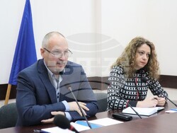 Снимка: Областна администрация Стара Загора - консултации за определяне състава на РИК – Стара Загора, за изборите за 49-о Народно събрание, които ще са на 2 април