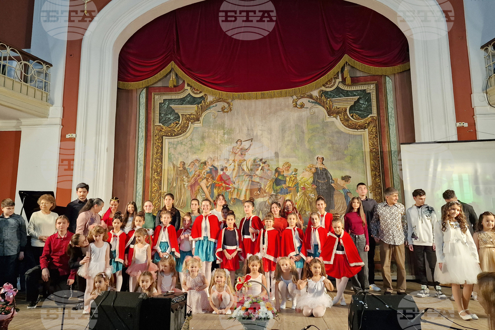 Свищов - школа по изкуства „Стефка Филипова” - 70-годишнина - концерт