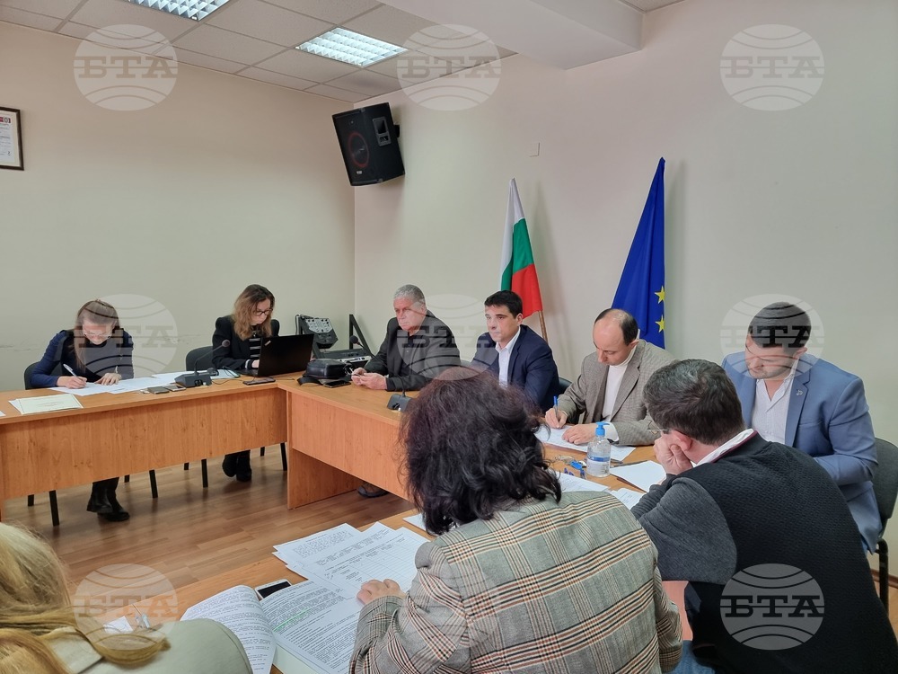 На консултации в Благоевград не беше постигнато съгласие за позицията „секретар“ на Районната избирателна комисия
