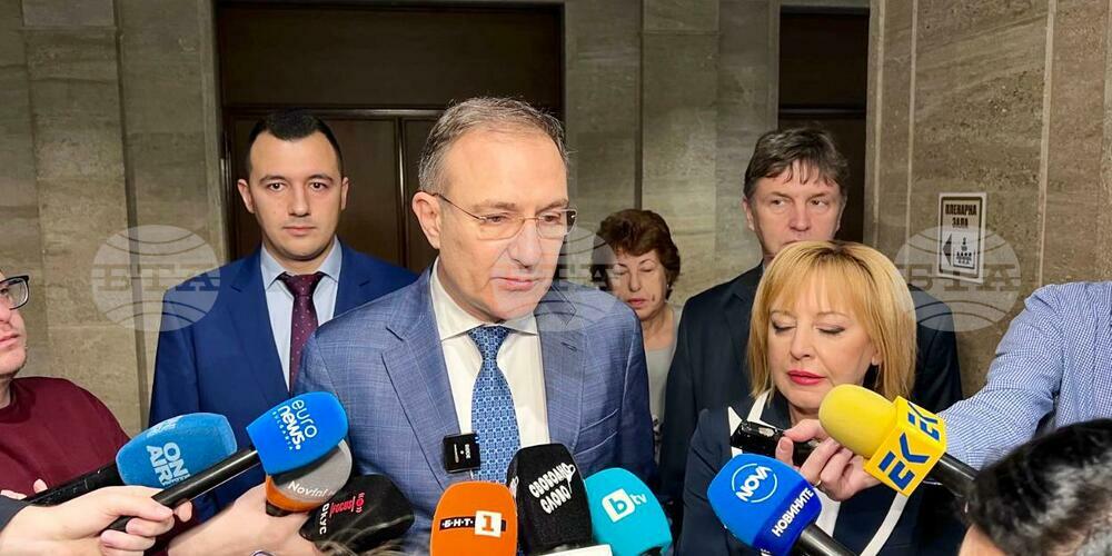 БСП-ОБЕДИНЕНА ЛЕВИЦА настоява свръхпечалбите на банките да бъдат обложени с данък