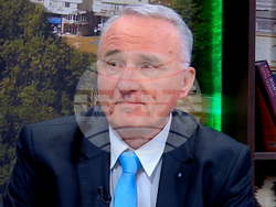 Проф. Евгений Сачев ще представи книгата си „Политика и сигурност“ на 18 декември. Снимка: Личен архив на Веселина Юрукова