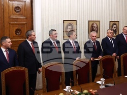 Президент - „Демокрация, права и свободи“ ДПС - консултации