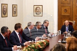 Президент - „Демокрация, права и свободи“ ДПС - консултации