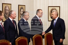 Президент - „Демокрация, права и свободи“ ДПС - консултации