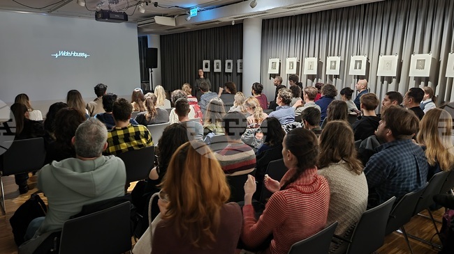 Филмът „Дворците на народите” на режисьорите Борис Мисирков и Георги Богданов бе представен в Букурещ