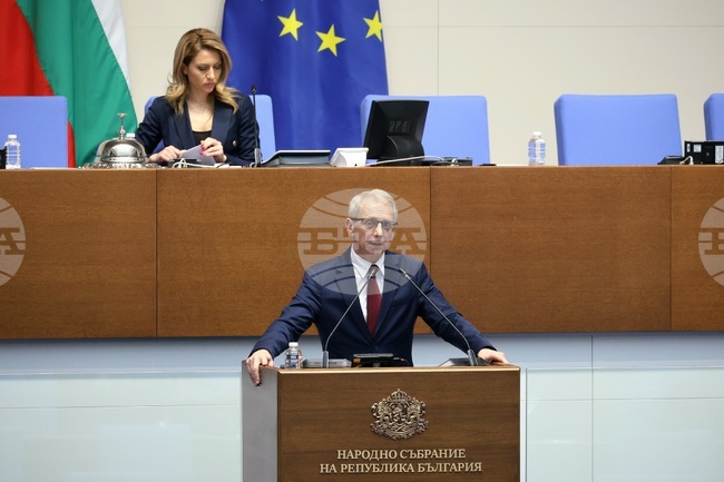 CC-DB: "Hard-Won Political Victory for Bulgaria" 