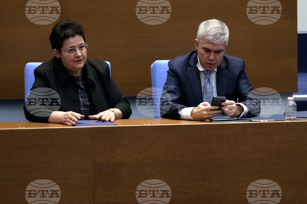Водноелектрическите централи на НЕК приоритетно задоволяват нуждите за питейно водоснабдяване и земеделие, посочи Владимир Малинов