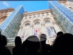 Румъния - „Дворците на народите“ - представяне