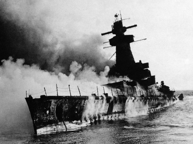 Преди 85 години се води морска битка между три британски крайцера и германски броненосец при Рио де ла Плата в южния Атлантик