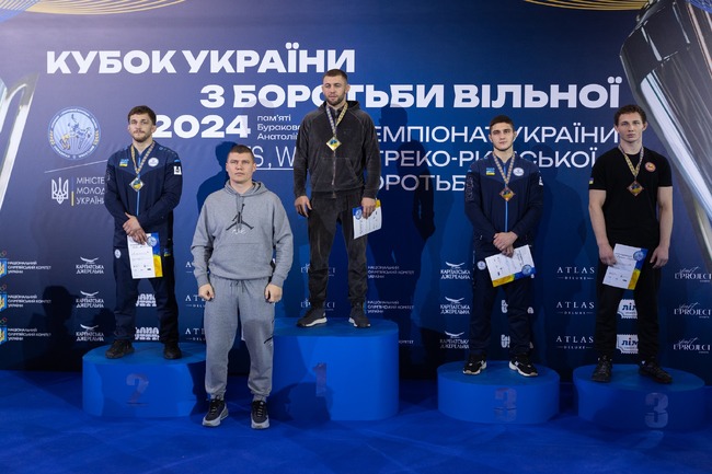 Бесарабският българин Василий Михайлов спечели златен медал в националните състезания по борба на Украйна