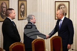 Румен Радев - „Има Такъв Народ“ - консултации
