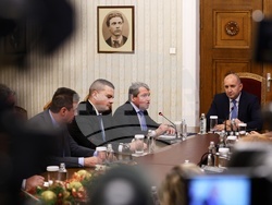 Румен Радев - „Има Такъв Народ“ - консултации