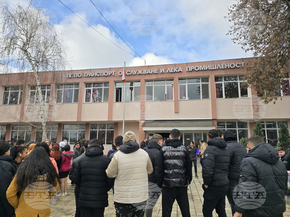 Добрич - празник на занаятите - Професионална гимназия по транспорт, обслужване и лека промишленост