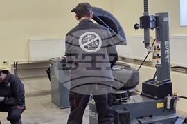 Добрич - празник на занаятите - Професионална гимназия по транспорт, обслужване и лека промишленост