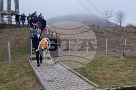 Момчилград - паметник - войници