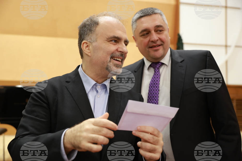 Валидиране на пощенско-филателно издание - 100 годишнина от рождението на Константин Илиев