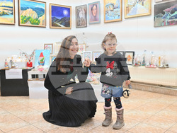 Монтана - изложба - благотворителност