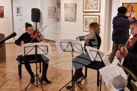 Ямбол - коледна изложба