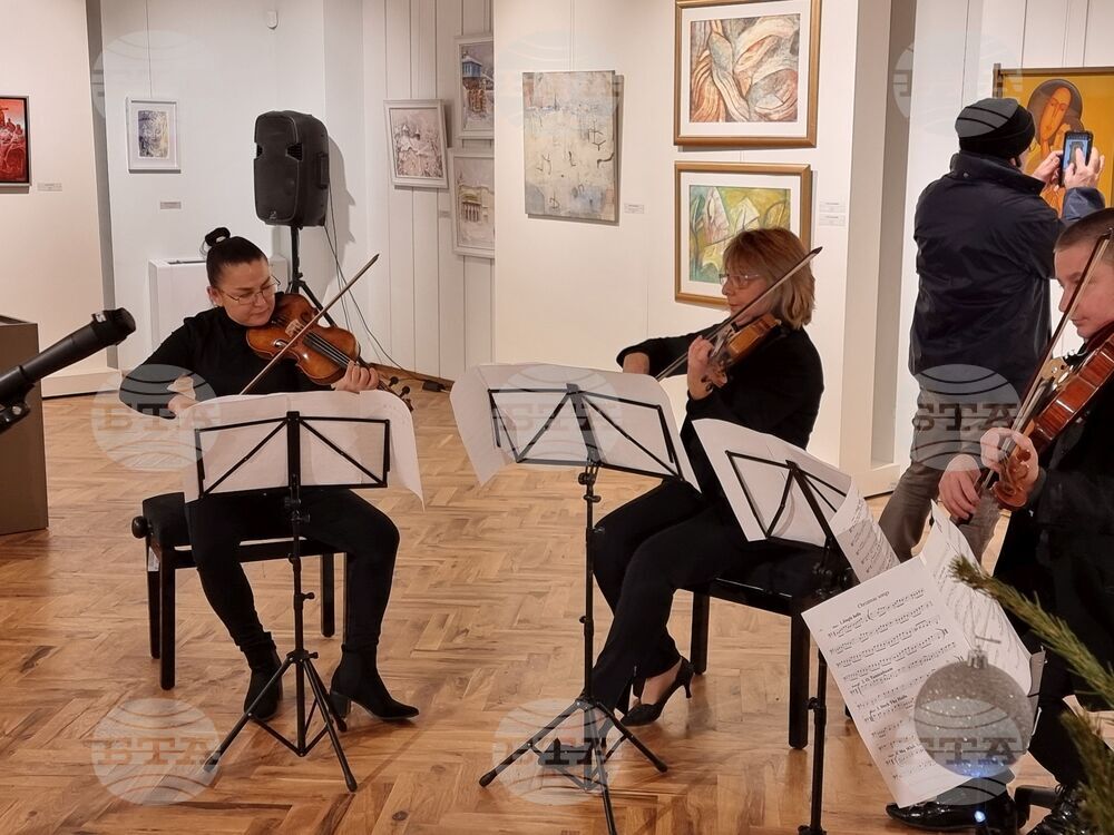 Ямбол - коледна изложба