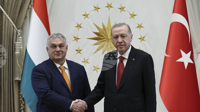 Унгарският премиер Виктор Орбан пристига утре в Турция по покана на президента Реджеп Тайип Ердоган