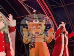 Ловеч - коледни светлини - базар