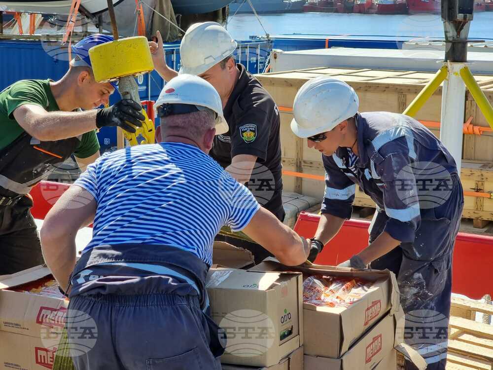 Day 41: Final Loading Activities as RSV 421 Prepares to Depart from Mar del Plata