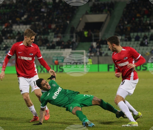 АЗ Алкмаар спечели финалния плейоф за място в европейските клубни турнири 