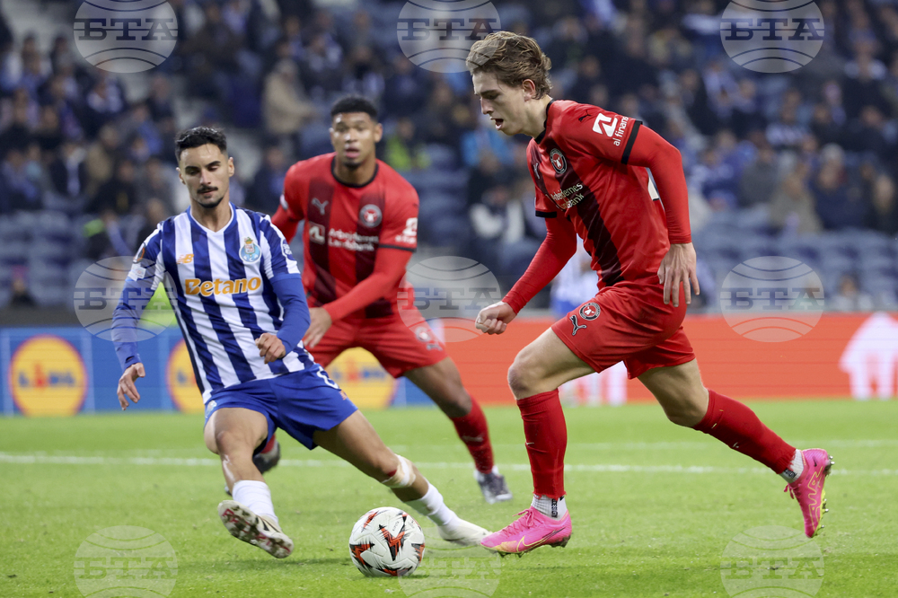 Лион сложи край на серията на Айнтрахт (Франкфурт) от четири поредни победи, Лудогорец все още има шанс да продължи в Лига Европа