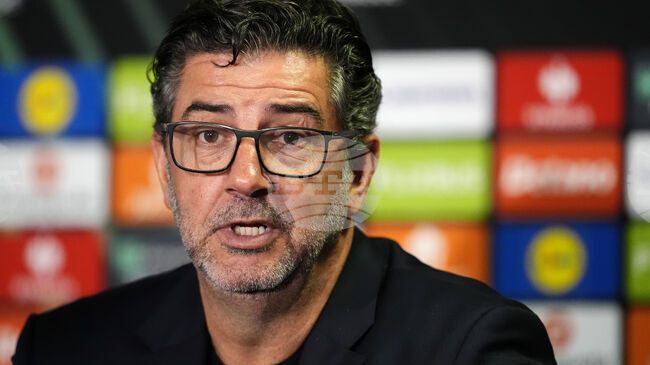 Португалецът Руи Витория е сред водещите кандидати за вакантния мениджърски пост в Уулвърхямптън