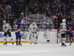 Blackhawks Islanders Hockey