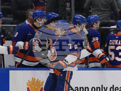 Blackhawks Islanders Hockey