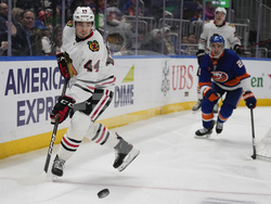 Blackhawks Islanders Hockey