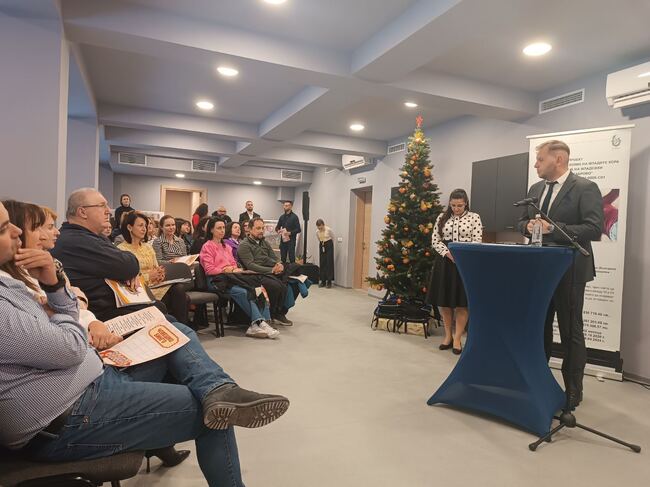 Заместник -министър Петър Младенов участва в официалното откриване на международния младежки център в Габрово