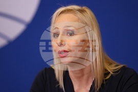 Национален пресклуб на БТА - София - Българска федерация по баскетбол - Офелия Кънева