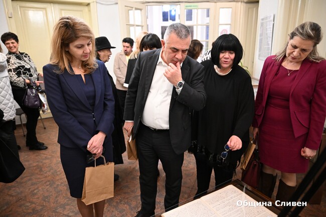 Община Сливен: В Сливен беше открита изложба, посветена на 225 години от рождението на д-р Иван Селимински