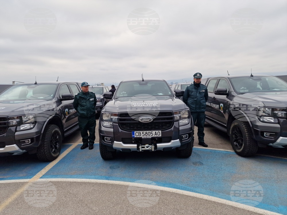 ГД „Гранична полиция“ - високопроходими автомобили