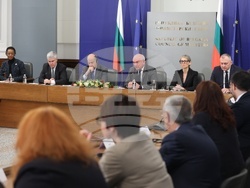 Министерски съвет - споразумения - подписване