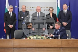 Министерски съвет - споразумения - подписване