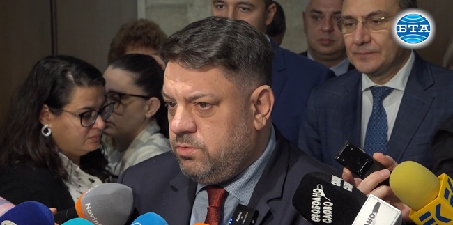 Получихме покана от ГЕРБ за разговор, който да се проведе между 16 и 20 декември, съобщи Атанас Зафиров