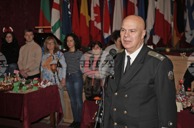 Военноморските сили имат нужда от повече кораби, каза контраадмирал Кирил Михайлов