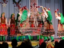 Фолклорен ансамбъл „Лазарка“ в Мюнхен представи празничен концерт под надслов „Коледно веселие“