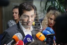 „Продължаваме промяната - Демократична България“ - брифинг - Кирил Петков