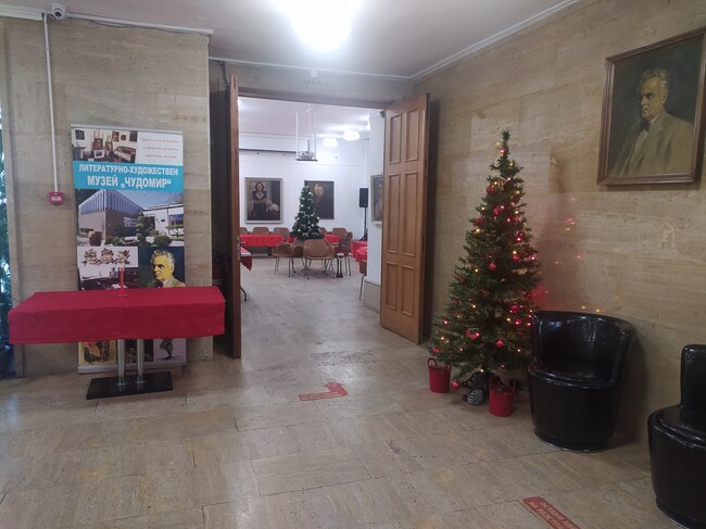 Двудневен коледен базар за ръчно изработени подаръци организират от музей “Чудомир” в Казанлък