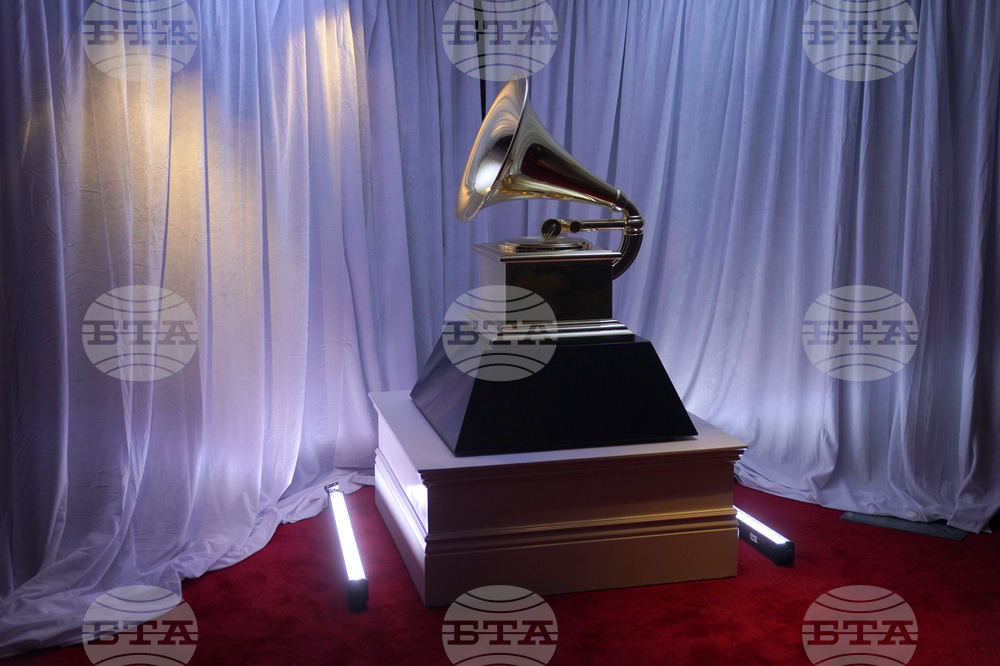 Носител на награда „Грами“ посвети песен на убитите протестиращи в Иран