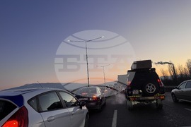 Околовръстно шосе - автомобили - трафик - задръстване