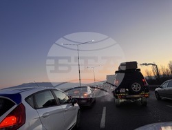 Околовръстно шосе - автомобили - трафик - задръстване