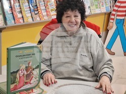 Текла Алексиева на 51-ия международен панаир на книгата в НДК. Снимка: Ваня Сухарова/БТА